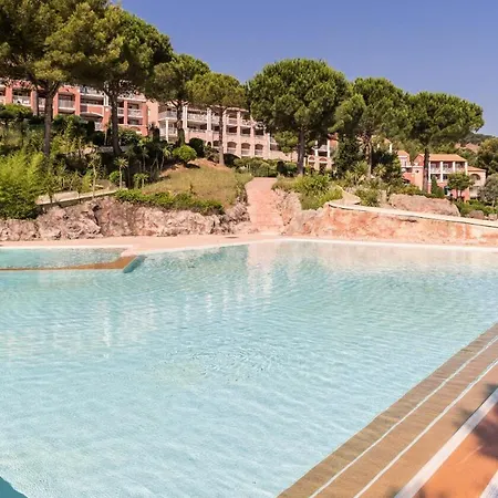Résidence Le Hameau De Cap Esterel - Maeva - 5 Personnes - Confort Mae-5081 *